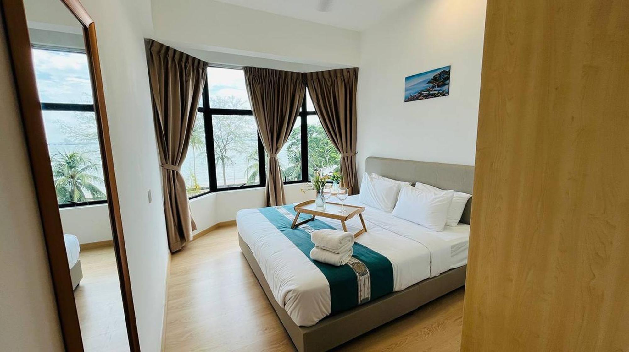 Mutiara Melaka Beach Resort By Glex Tangga Batu Exteriör bild
