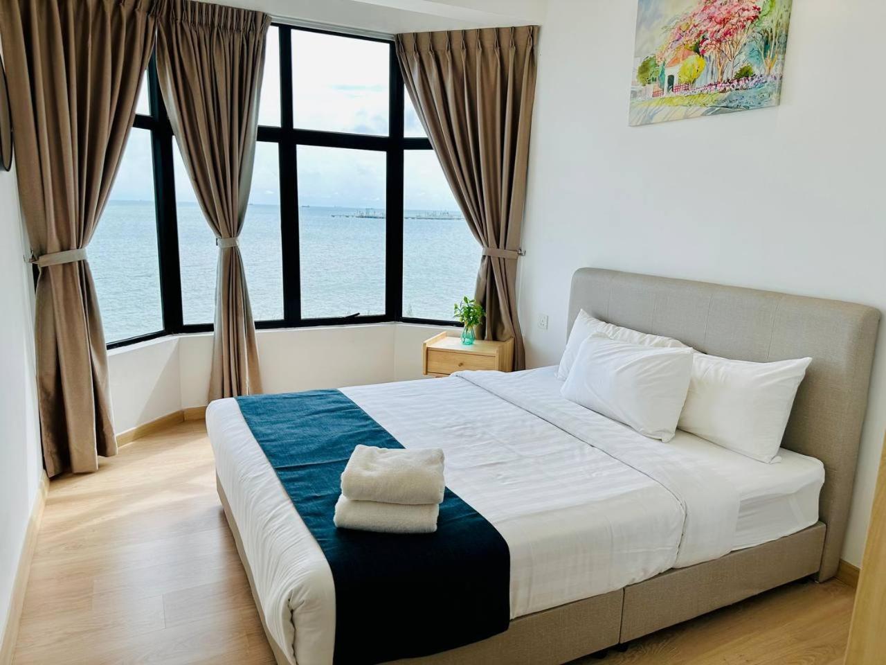 Mutiara Melaka Beach Resort By Glex Tangga Batu Exteriör bild